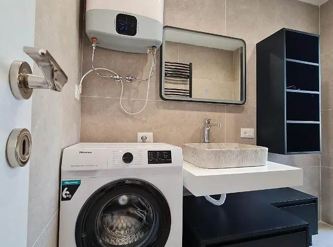 Adore - Modern Daire Tiran